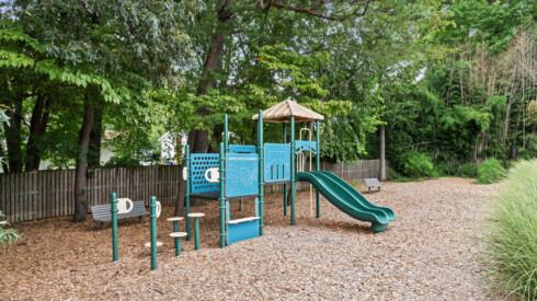 Playground at Lerner Oxford Square