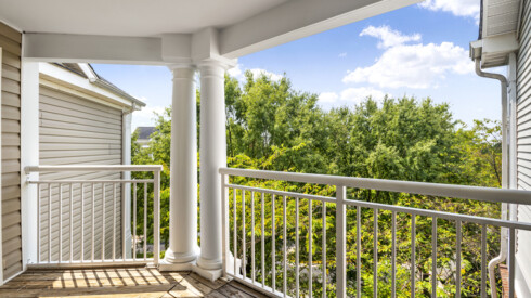 Balcony at Lerner Remington in Dulles, Virginia